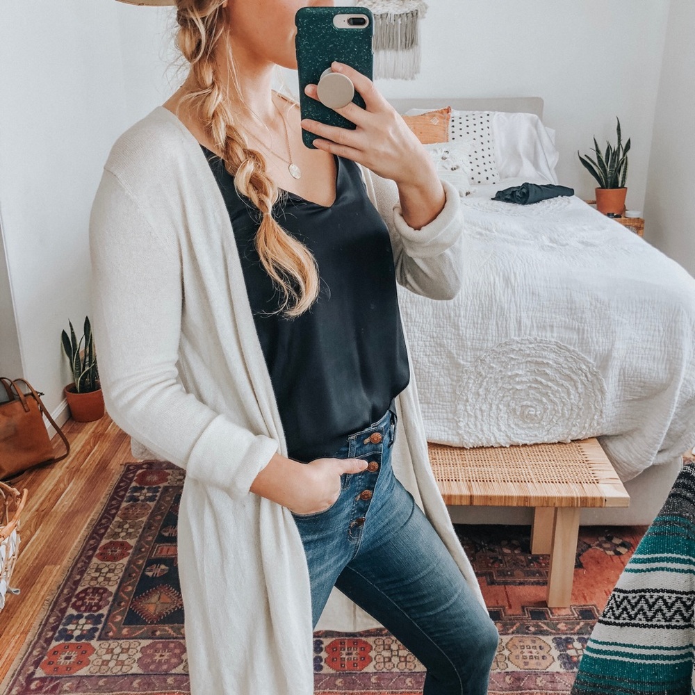 White GAP Maternity Cardigan